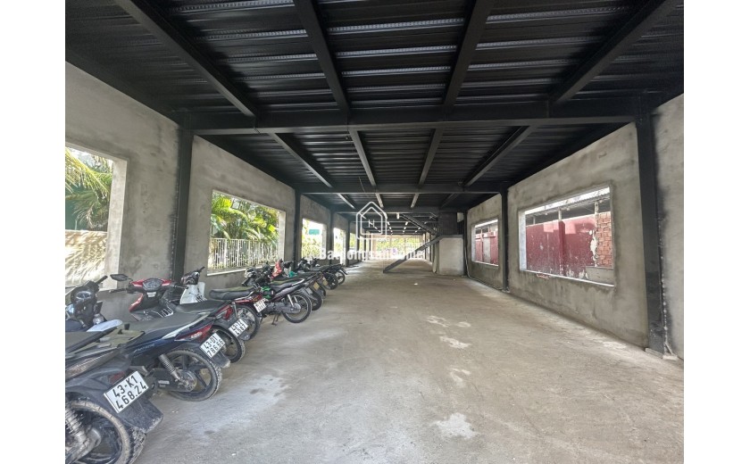 Chủ Gấp Bán Nhà Hàng Mặt Tiền Bạch Đằng Hải Châu, 540m2, chỉ  còn 50 Tỷ