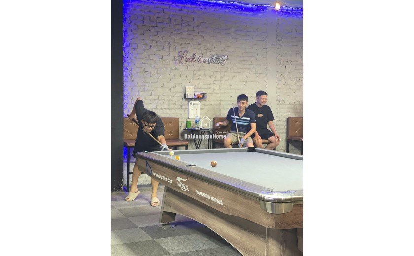 NHƯỢNG CLB BI A CHÂN ĐẾ CHUNG CƯ PHẠM VĂN ĐỒNG