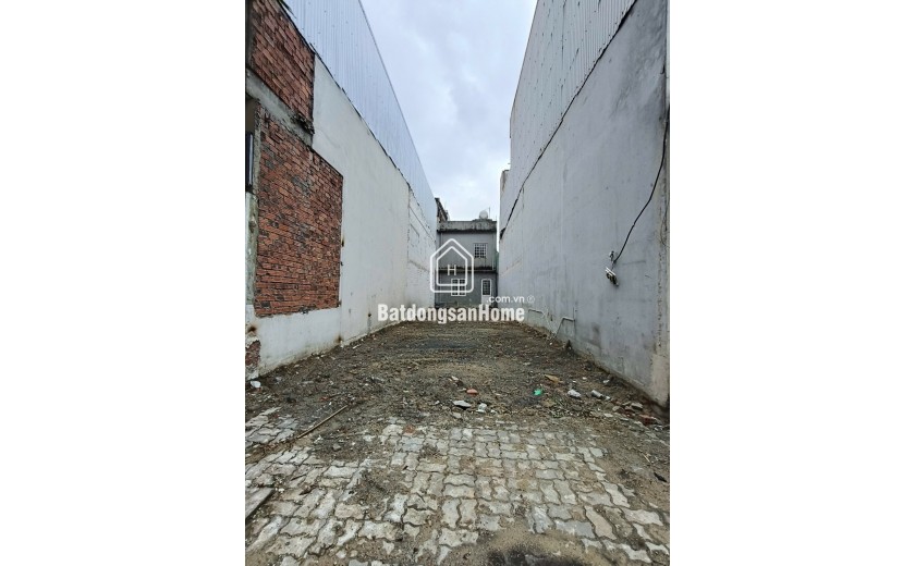 Bán lô đất 109m2 Triệu Việt Vương, gần Mường Thanh và cầu Tình Yêu, vị trí kinh doanh tốt