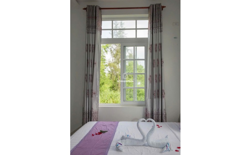 Bán villa 3 tầng Nguyễn Chí Thanh Hội An, full tiện nghi, hạ 1 tỷ,  còn 15.9 tỷ