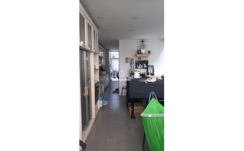 Bán nhà đường Số 10, Linh Chiểu, Thủ Đức, TP HCM. DT 128m2, 2 tầng, 4 phòng ngủ. Giá 9,9 tỷ