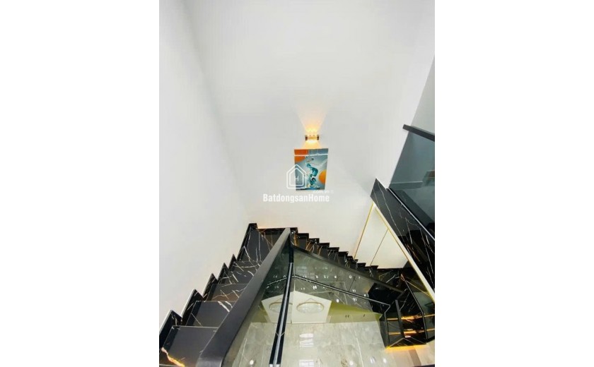 NHÀ ĐẸP 2 TẦNG - ĐƯỜNG SỐ 18 - TÂN QUÝ - TÂN PHÚ - NGANG 4M - DT 4 X 8  .1 - NHỈNH 4 TỶ