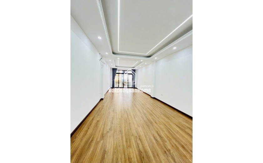 BÁN NHÀ NGÕ 24 KIM ĐỒNG, HOÀNG MAI, 52 M2 , 6 TẦNG TM, MT 5 M, GIÁ 21,2 TỶ,