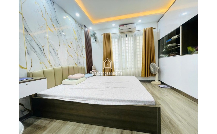 BÁN NHÀ TÂY NAM LINH ĐÀM- HOÀNG MAI, 45 M2, 5 TẦNG, MẶT TIÊN 4 M, GIÁ 10,1 TỶ.