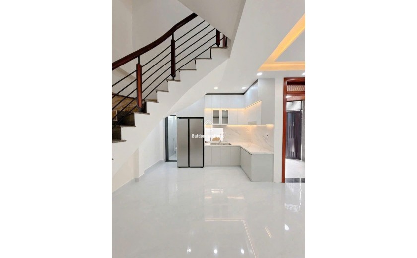 Bán nhà góc 2 MT, 3L, 6pn, ngay nguyễn thị thập, Q.7