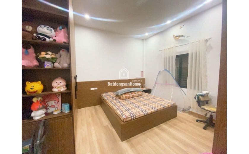 BÁN NHÀ KIẾN HƯNG – HÀ ĐÔNG Ô TÔ VÀO NHÀ – NGÕ THÔNG – FULL NỘI THẤT GẮN TƯỜNG