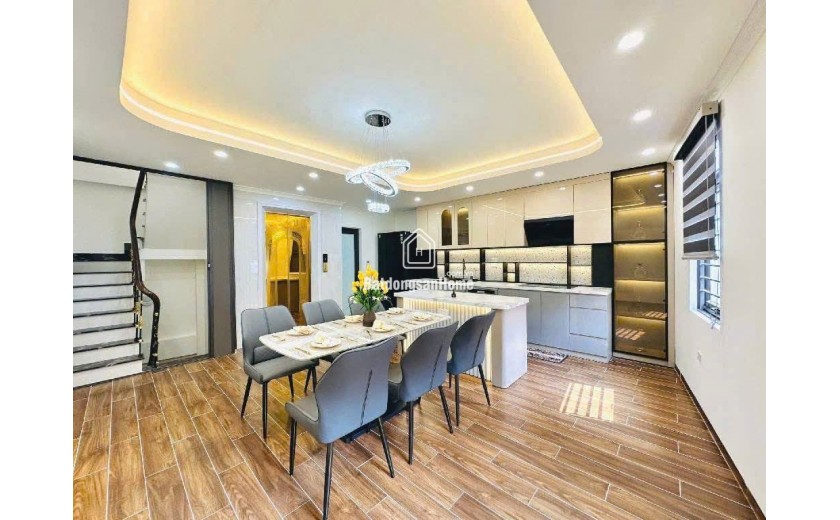 NHÀ ĐẸP THỊNH QUANG - 7 TẦNG THANG MÁY - FULL NỘI THẤT - 40m2 mt 5.5m Giá 15.2 tỷ