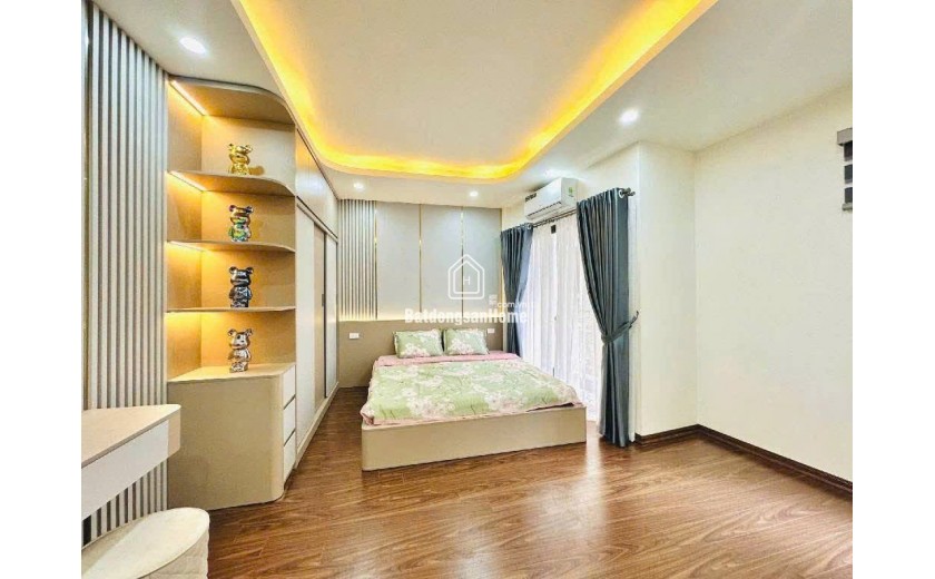 NHÀ ĐẸP THỊNH QUANG - 7 TẦNG THANG MÁY - FULL NỘI THẤT - 40m2 mt 5.5m Giá 15.2 tỷ