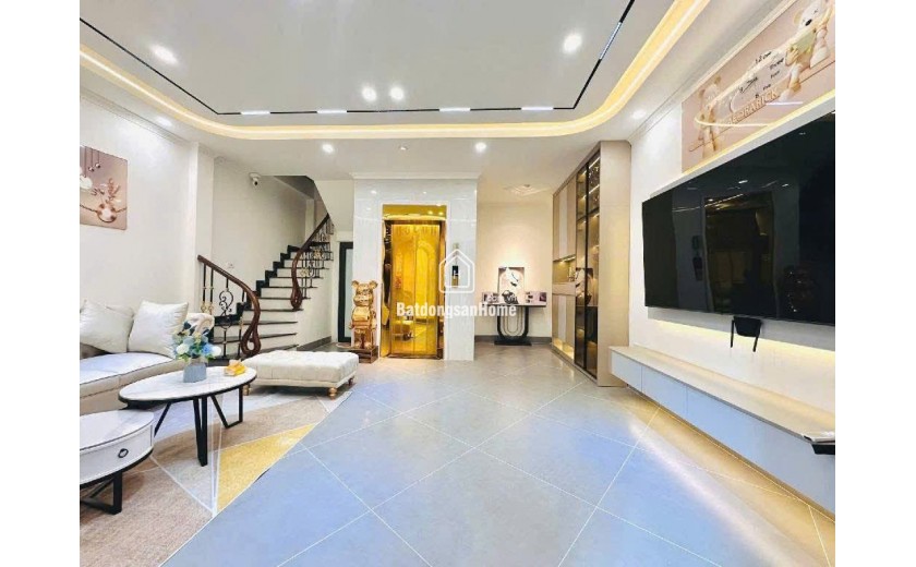 NHÀ ĐẸP THỊNH QUANG - 7 TẦNG THANG MÁY - FULL NỘI THẤT - 40m2 mt 5.5m Giá 15.2 tỷ