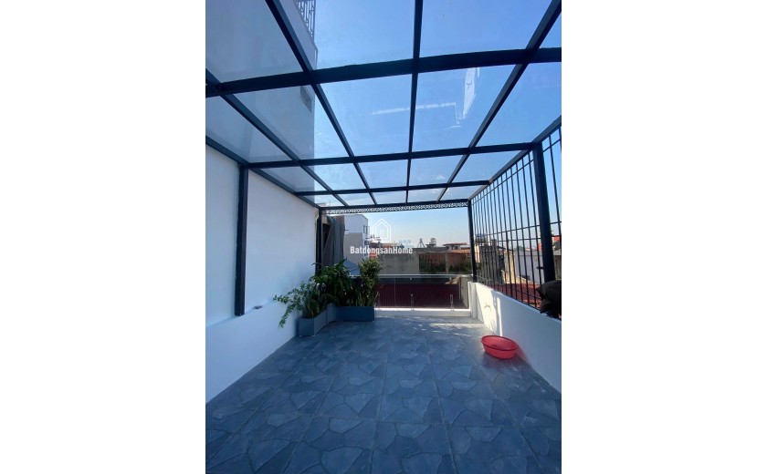 PL QUÂN ĐỘI - HOÀNG VĂN THÁI - Ô TÔ 2 THOÁNG Dt 42m-5 tầng Mặt tiền 4m Giá 15.9 tỷ