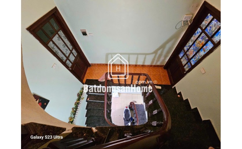 PHÂN LÔ TRẦN QUANG DIỆU - Ô TÔ KINH DOANH DT 60m2 4 tầng mt 5.2m Giá 25 tỷ