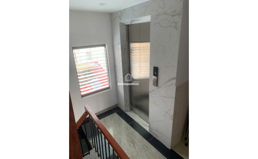 NHÀ ĐẸP QUAN NHÂN - 7 TẦNG THANG MÁY - DT  36m2 7 tầng mặt tiền 3.8m Giá 12.95 tỷ