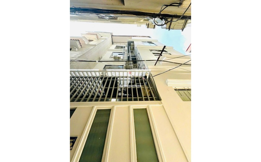 CCMN XUÂN THUỶ - DÒNG TIỀN 40 TRIỆU/THÁNG Dt  45m2 4 tầng mặt tiền 6m Giá 11.9 tỷ