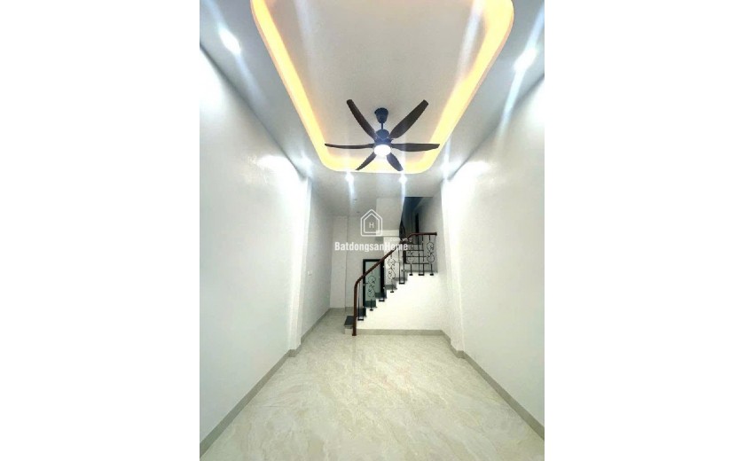 Nhỉnh 9 tỷ 24/27M 5 tầng 3 ngủ Nhà Vị trí mặt ngõ ô tô, vừa kinh doanh vừa ở vài bước ra phố Quan Nhân, Vũ Trọng Phụng.