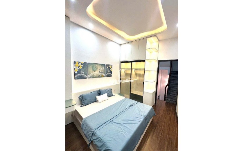 Nhỉnh 9 tỷ 24/27M 5 tầng 3 ngủ Nhà Vị trí mặt ngõ ô tô, vừa kinh doanh vừa ở vài bước ra phố Quan Nhân, Vũ Trọng Phụng.