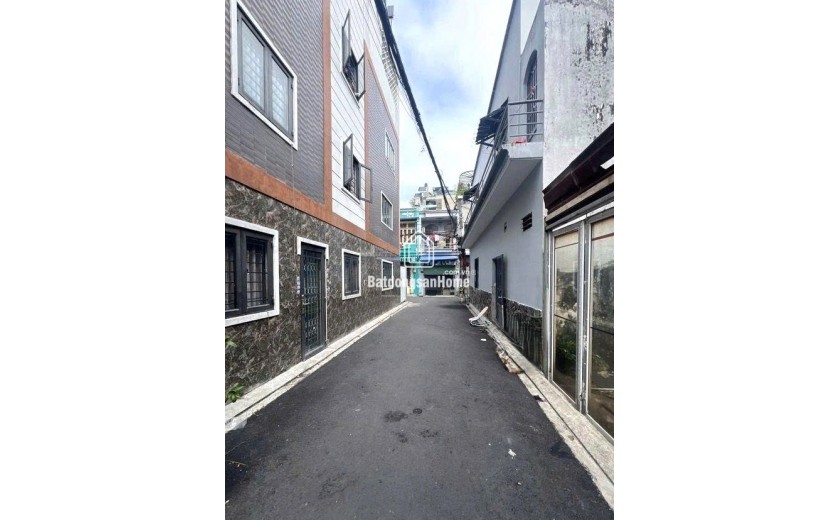 NHÀ 2 TẦNG - DƯƠNG ĐỨC HIỀN - TÂY THẠNH - TÂN PHÚ - HXH ĐẬU CỬA -  4 TỶ HƠN