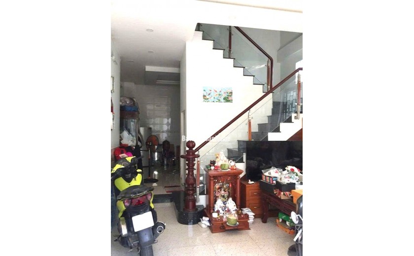 NHÀ 2 TẦNG – DT 63M2  – TÂN PHÚ – HẺM Ô TÔ 5M – NGANG 5M HIẾM – VÀO Ở NGAY –  NHỈNH 6TỶ