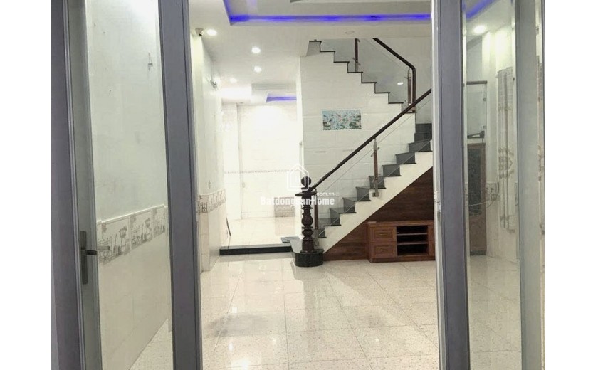 NHÀ 2 TẦNG – DT 63M2  – TÂN PHÚ – HẺM Ô TÔ 5M – NGANG 5M HIẾM – VÀO Ở NGAY –  NHỈNH 6TỶ