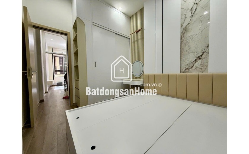 PL THÁI HÀ - Ô TÔ ĐÔ CỬA - FULL NỘI THẤT DT  27m2 4 tầng mt 3.1m Giá 10.5 tỷ