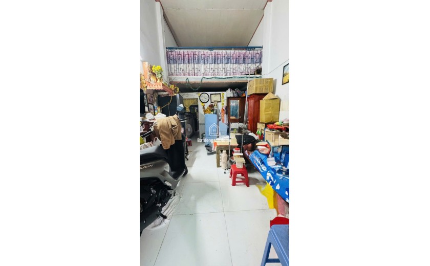 Gấp bán nhà Khánh Hội - Quajajn 4 - 62m2 - 2 tầng - 5 PN - 6.5 Tỷ