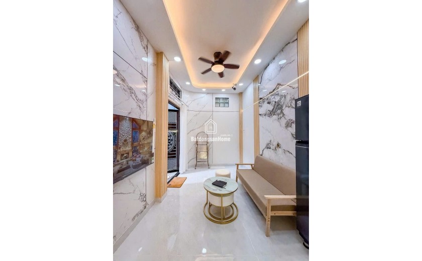 Bán nhà Quận 10, CMT8 cách 100m, 60m SD, 4 tầng 3PN nhà mới, nhỉnh3 tỷ