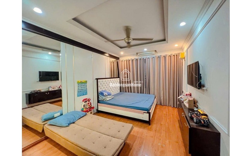 NHÀ ĐẸP NGÕ CHỢ KHÂM THIÊN - THOÁNG TRƯỚC SAU - 47m2 4 tầng mt 3.7m Giá 9.6 tỷ