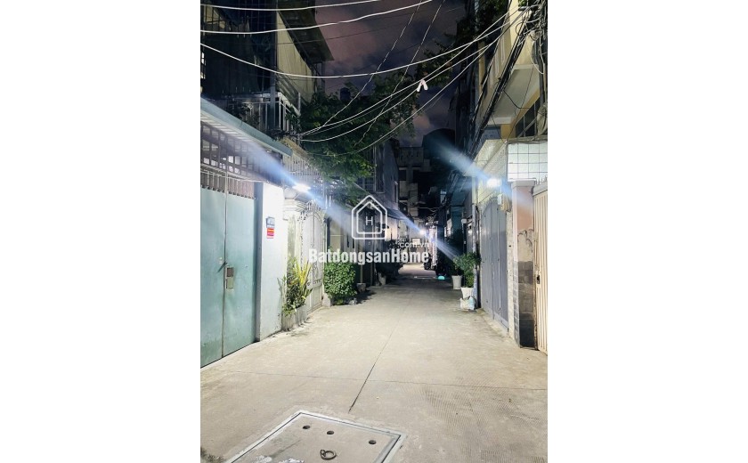 bán nhà Phú Nhuận,15m ra HXH Nguyễn Kiệm,3 tầng,40m2, 4PN, giá 5 tỷ8