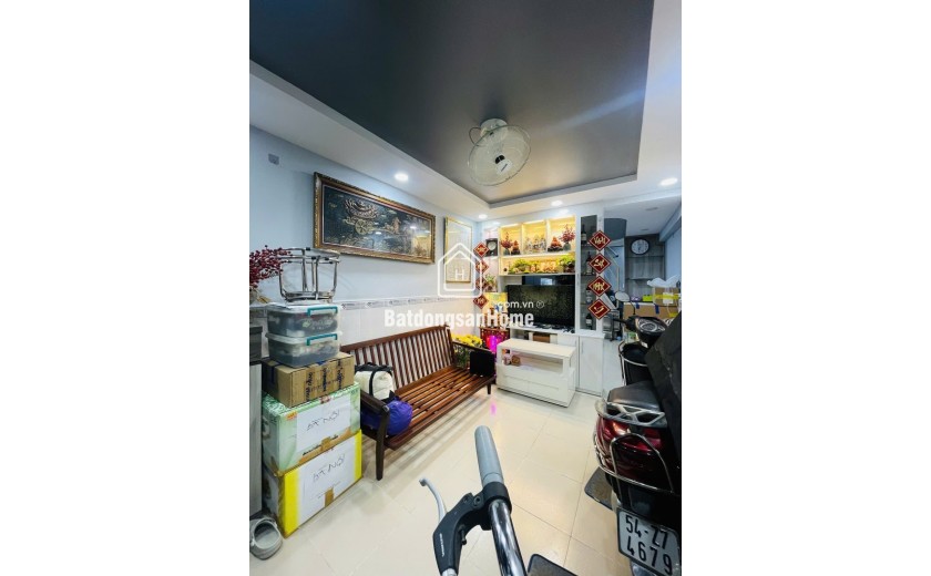 bán nhà Phú Nhuận,15m ra HXH Nguyễn Kiệm,3 tầng,40m2, 4PN, giá 5 tỷ8