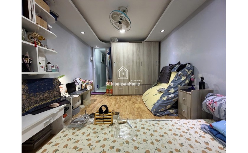 bán nhà Phú Nhuận,15m ra HXH Nguyễn Kiệm,3 tầng,40m2, 4PN, giá 5 tỷ8