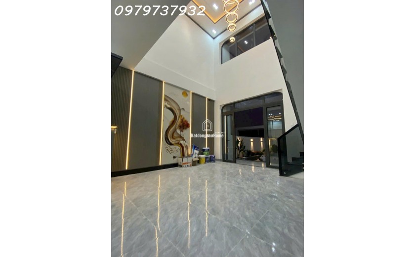 Nhà Mới Hoàn Thiện – Giáp Hóc Môn, Tp.Hcm