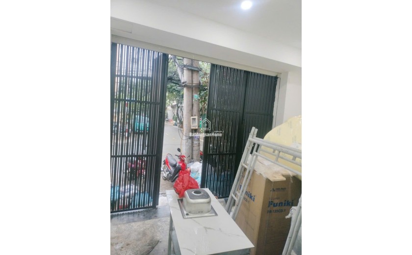 CHDV Mặt tiền đường số 1 ( gần chợ  Tân Mỹ ) - Quận 7 - 75m2 -6P - Giá 9.9 tỷ