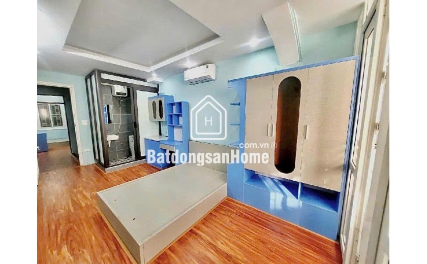 CCMN KHƯƠNG ĐÌNH GẦN HỒ – 5 TẦNG – 9 PHÒNG Dt  38m2 5 tầng mt 3m Giá 9.95 tỷ