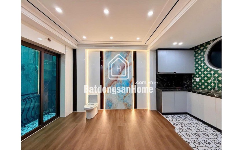 XUÂN LA  6 TẦNG THANG MÁY - PCCC - NỘI THẤT SIÊU ĐẸP - 39m2 mt 5m Giá 10.85 tỷ