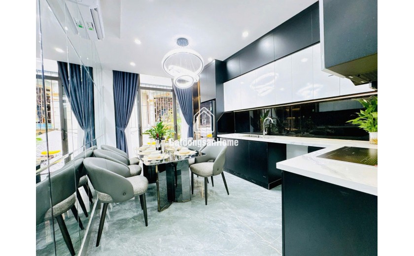 TRẦN DUY HƯNG - 6 TẦNG THANG MÁY - NGÕ THÔNG Dt  45m2 mặt tiền 3.5m Giá 16.98 tỷ