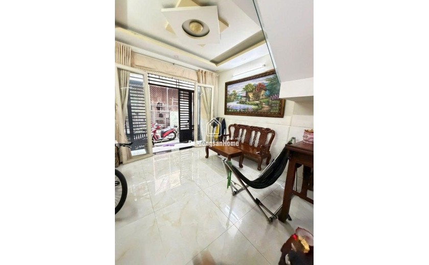 NHÀ TÂN PHÚ – NGAY VĂN CAO – SÁT MẶT TIỀN – NHÀ MỚI 2 TẦNG – 4 X 11 –  NHỈNH  5 TỶ