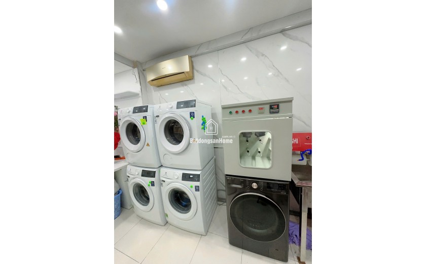 Em cần sang nhượng tiệm giặt đang hoạt động ổn định, full đồ, không cần đầu tư thêm.