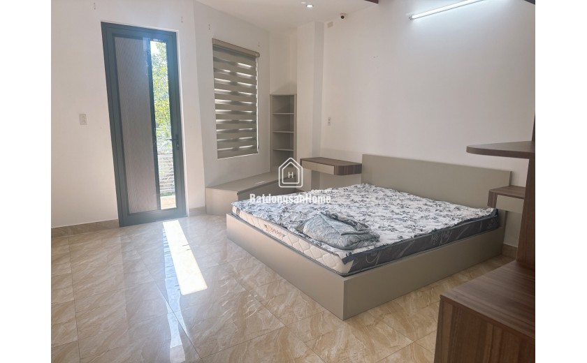 Bán nhà 3 tầng mặt tiền Yên Khê 2, gần lô góc, gần 80m2, kinh doanh tốt