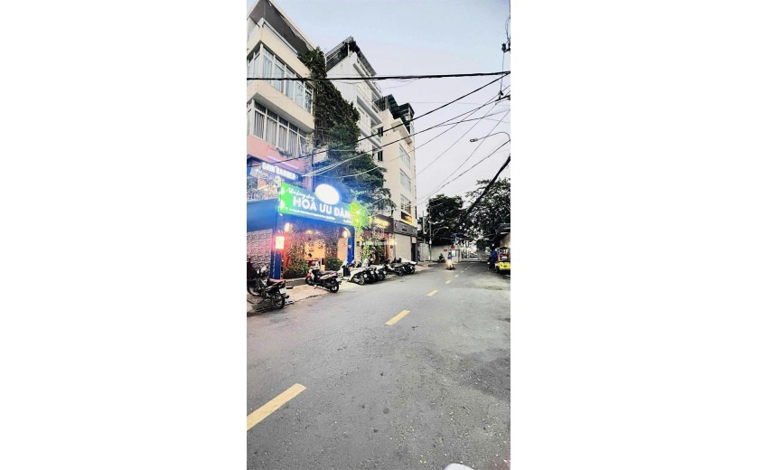 NHÍCH 12 TỶ XÍU_Mặt tiền HXH 8m VIP 6Tầng Nguyễn Cảnh Chân Quận 1 Ngay Bộ Công An