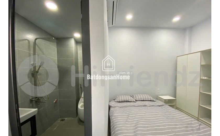 CHDV CMT8 - Quận 10 - 5 tầng - 5 Phòng - 56m2 - 11,8 ty còn TL