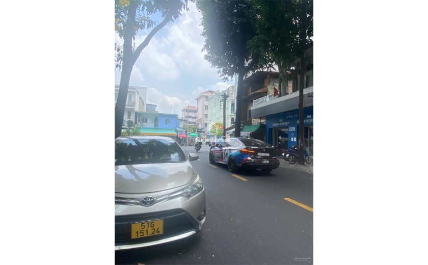 BÁN GẤP GẤP- Mặt Tiền Dương Tử Giang Quận 5_6 Tầng có thang máy 15PN Chỉ  21,5 Tỷ