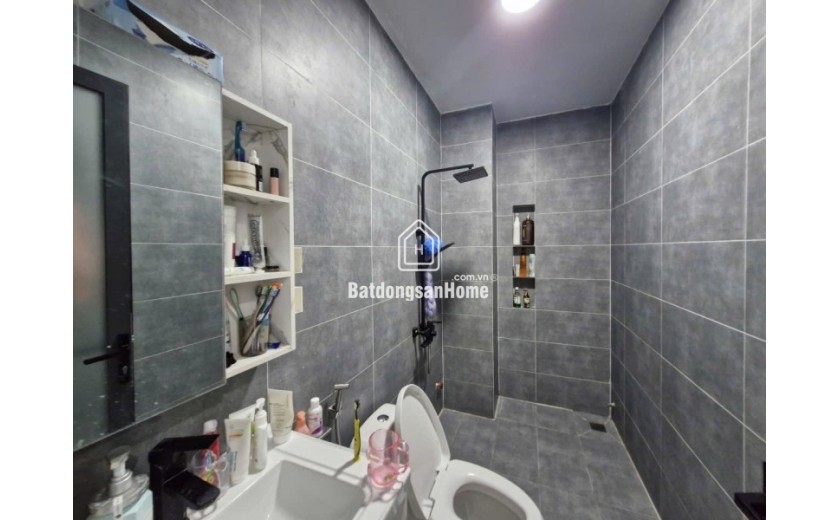 Bán nhà 3 tầng 50m2 đường Số 6, Linh Xuân, Thủ Đức, TP HCM. Giá 4,95 tỷ, sổ hồng chính chủ.