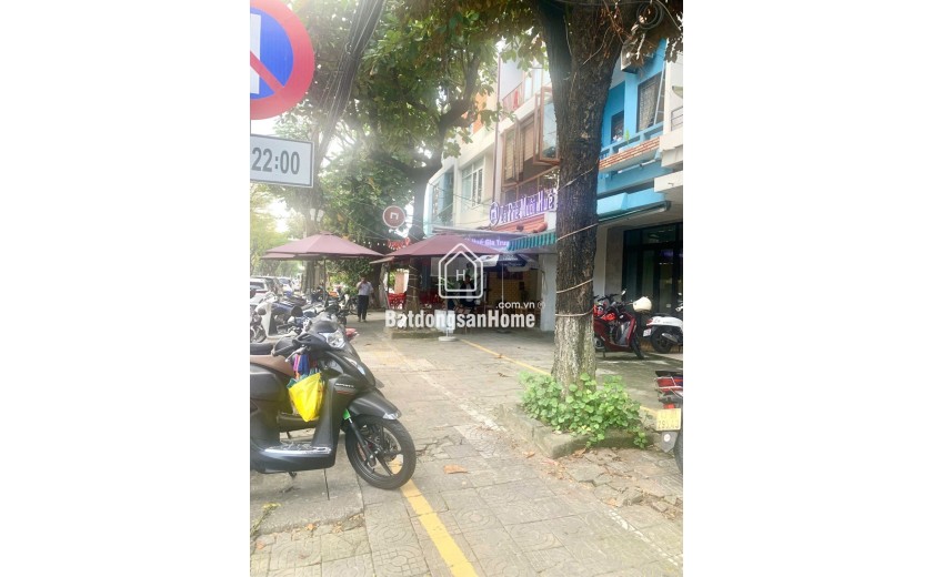Nhà 2 mặt tiền Trưng Nữ Vương 90,2m² Hải Châu giá 12,7 tỷ đang cho thuê