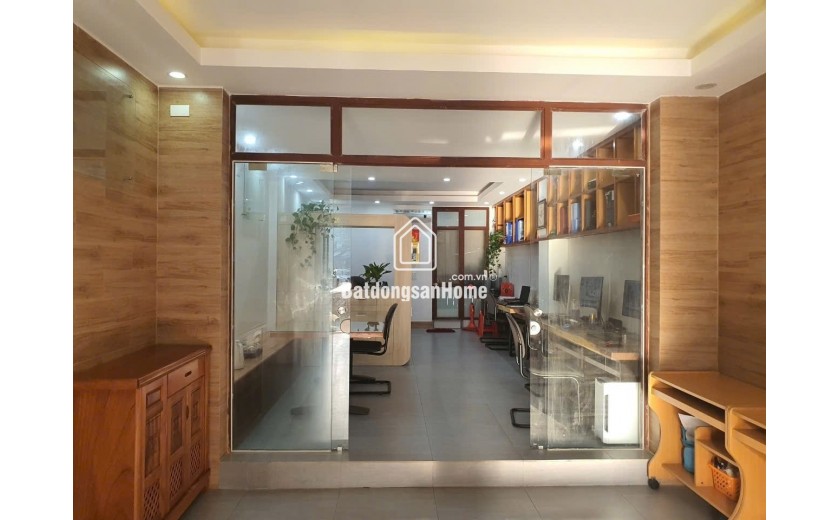 Bán nhà 3 tầng mặt tiền Núi Thành 70m2 giá 12.8 tỷ kinh doanh tốt