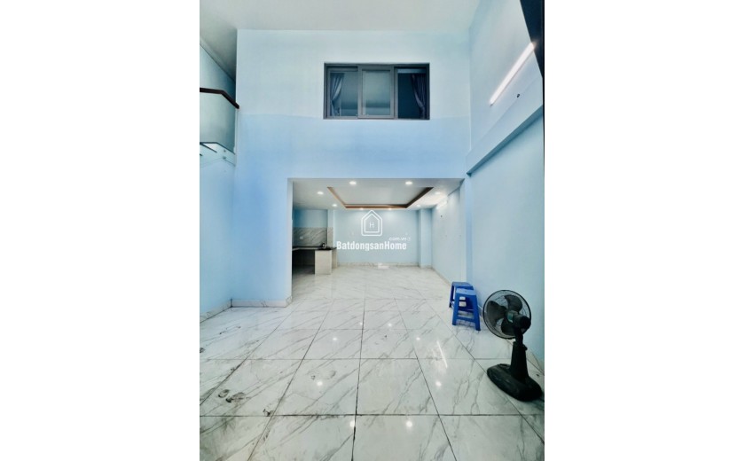 Bán nhà đường số 9, Phường Linh Tây,Thủ Đức, TP HCM, DT 53m2, 4 tầng. Giá 5,69 tỷ, sổ hồng. Liên hệ 0933125879.