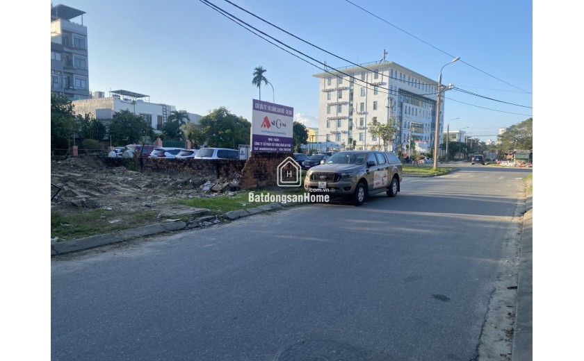 án đất biển Mỹ Khê đường Mỹ Khê 5 diện tích 230m2 giá 34 tỷ