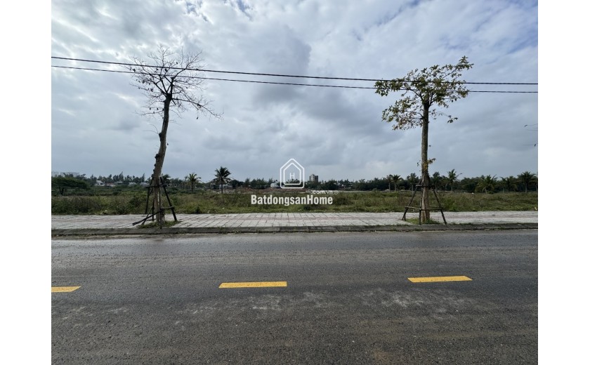 Bán đất Đầm Sen Nam Hòa Xuân 100m2 view sông Cổ Cò giá 6.3 tỷ