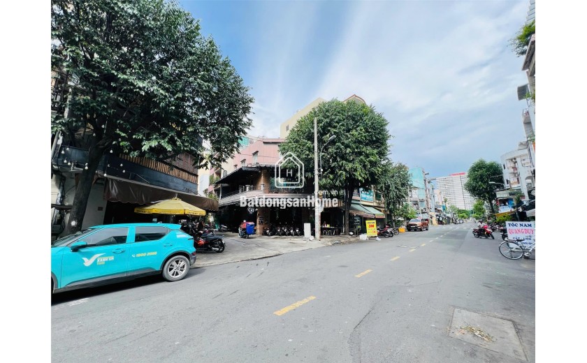 QUẬN 5 Bán Nhà Lộc Phát- Lô Góc 2 Mặt Tiền Trần Tuấn Khải 3Tầng (5X13m) 23 Tỷ Hơn