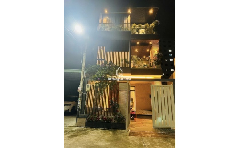 Bán nhà mặt phố đường Số 12, Trường Thọ, Thủ Đức, HCM - Diện tích 112m2, 3 tầng, sổ hồng, Giá 14,35 tỷ