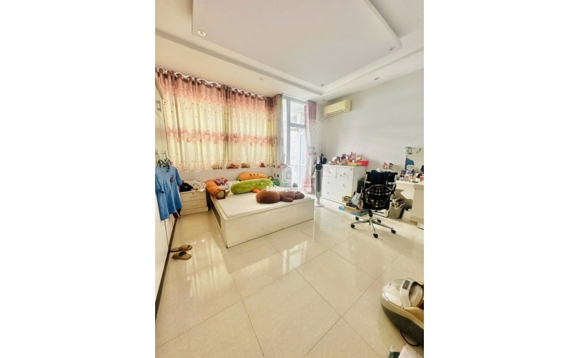 Mặt tiền HXH 10m - 3/2 - Quận 10 - 3 tầng - 235m2 - Chính chủ lâu đời - 59 tỷ