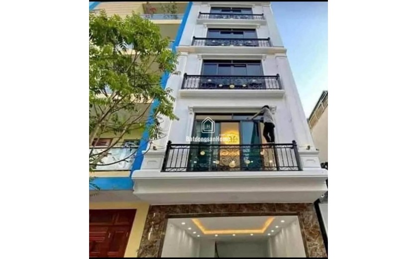 GẤP GẤP Bán nhà gần Huy Du – Ô tô 7 chỗ vào nhà – 45m2 x 8 tầng thang máy – Dòng tiền 50 triệu/tháng – Nhỉnh 17 tỷ